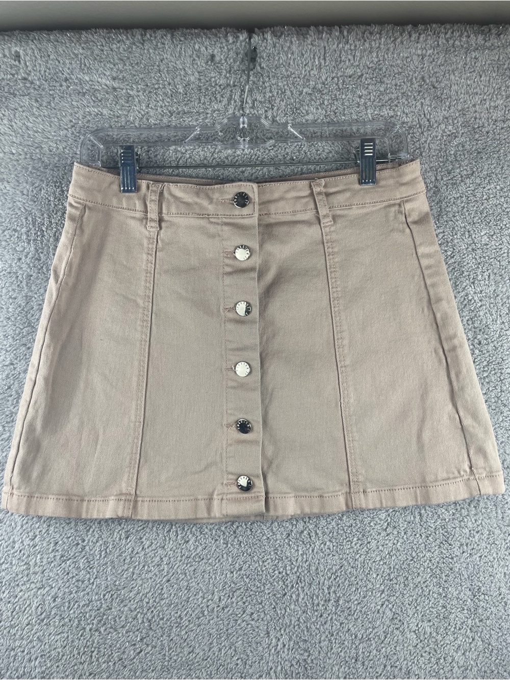 Forever 21 Beige Button-Front Mini Skirt